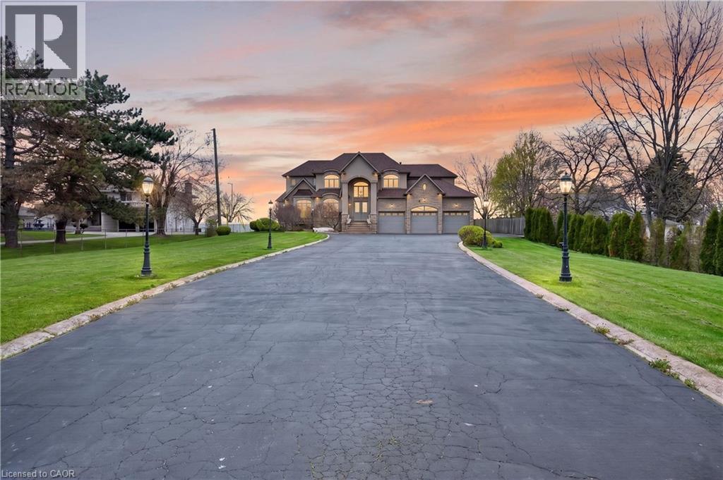 MLS® listing #29945456 for sale located at 803 RIDGE Road