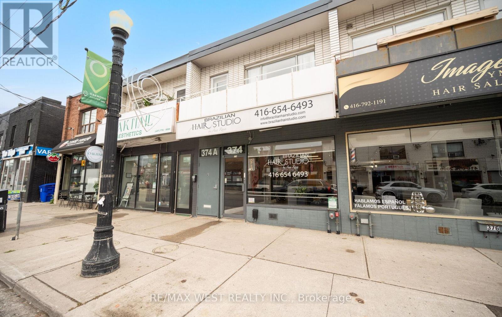 MLS® listing #29946564 for sale located at 374 OAKWOOD AVENUE