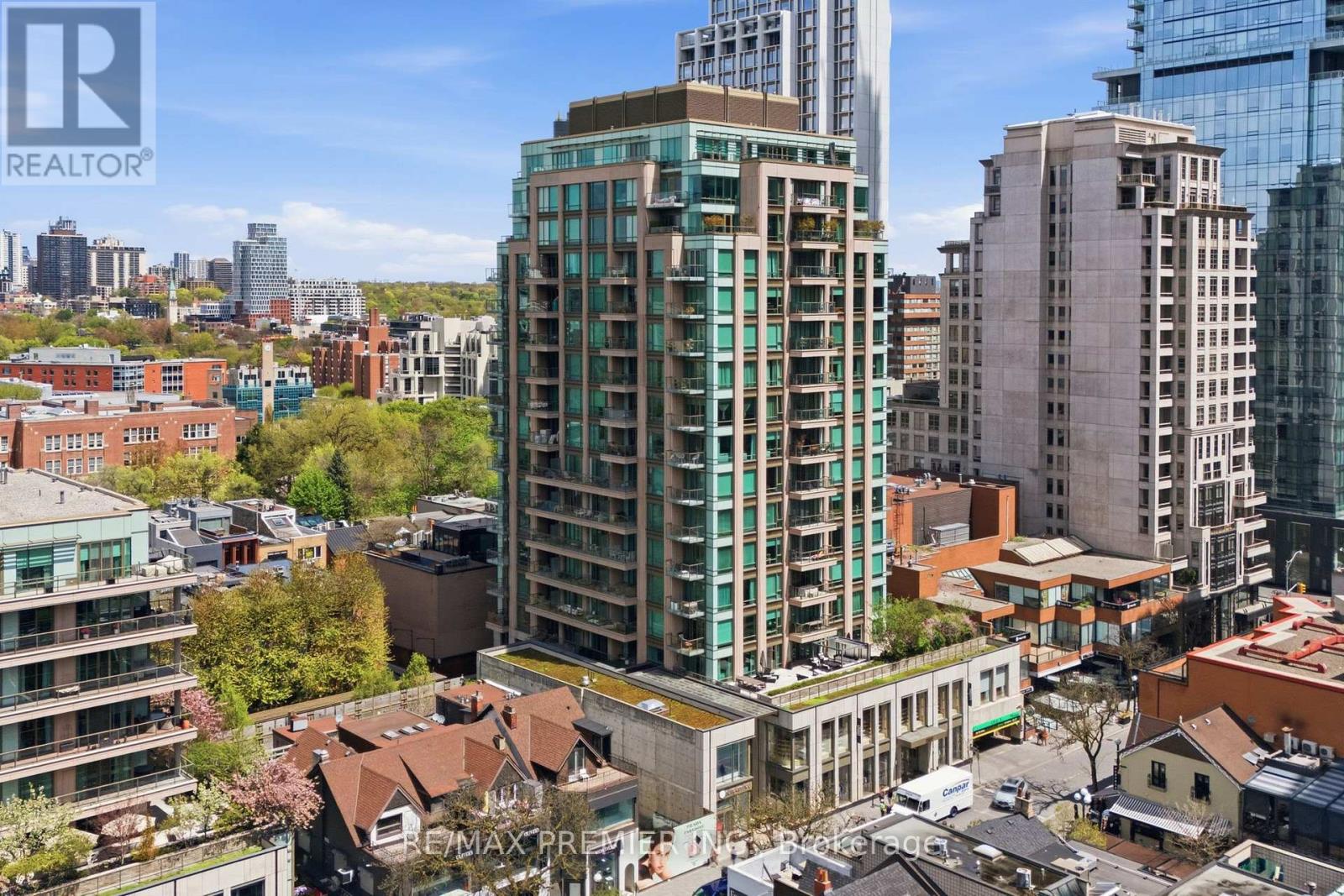 MLS® listing #29948784 for sale located at 502 - 80 YORKVILLE AVENUE