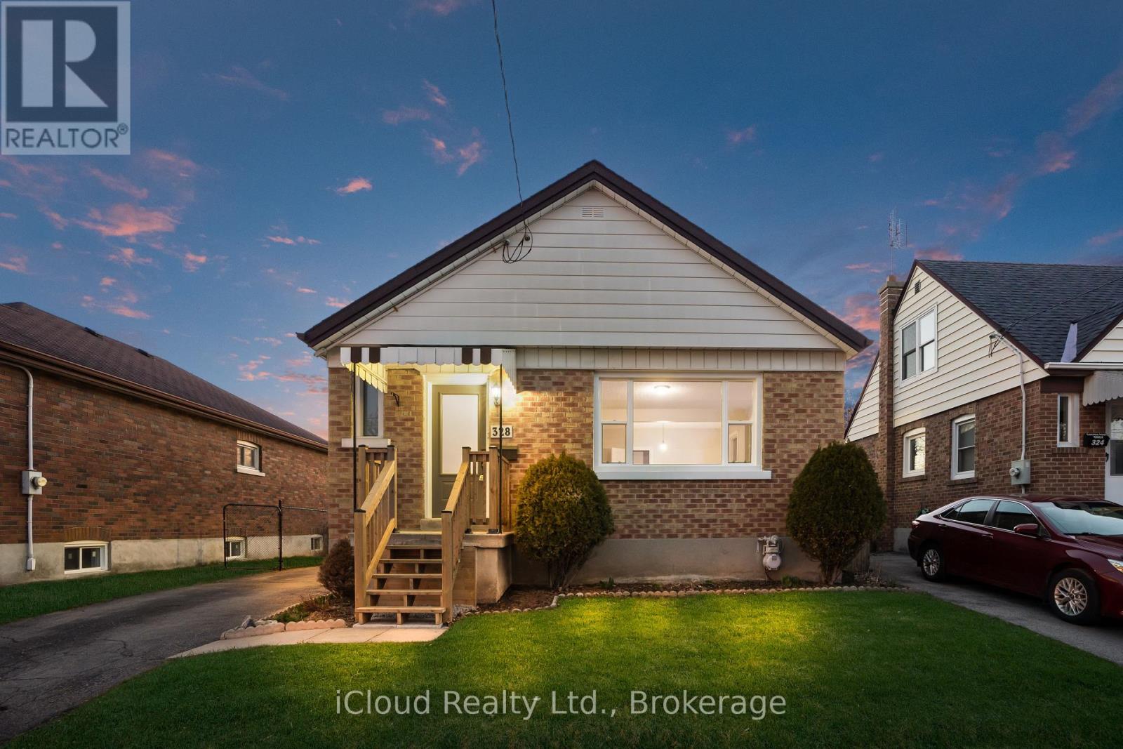 MLS® listing #29950637 for sale located at LOWER - 328 WILSON ROAD S