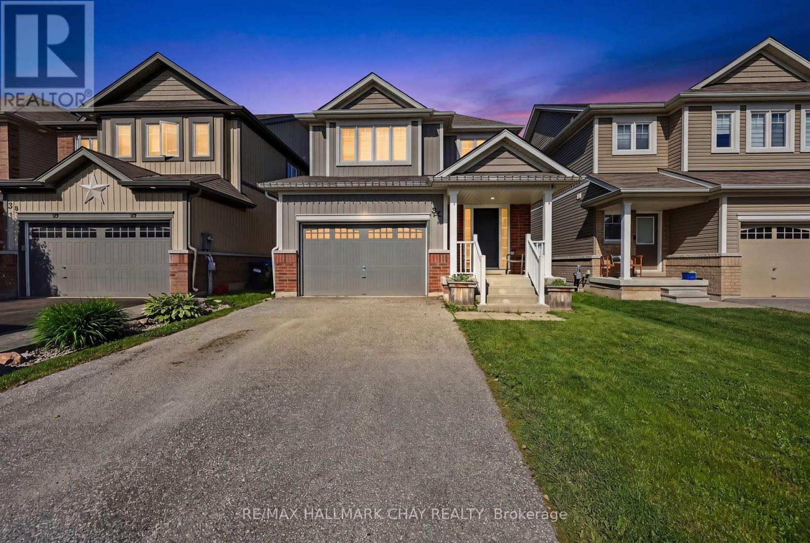 MLS® listing #29950643 for sale located at 32 JONES STREET