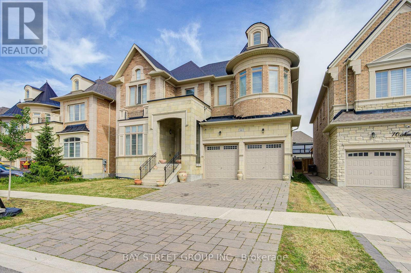MLS® listing #29950647 for sale located at 66 NAVE STREET