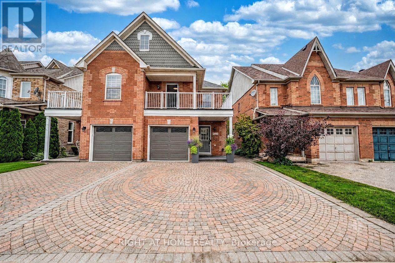 MLS® listing #29950660 for sale located at 1133 HICKORY HOLLOW GLEN