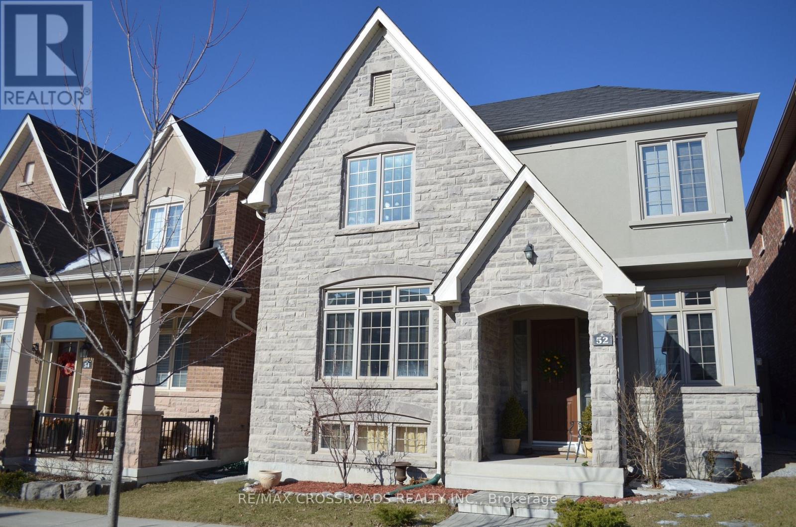 MLS® listing #29950900 for sale located at 52 DUNGANNON DRIVE