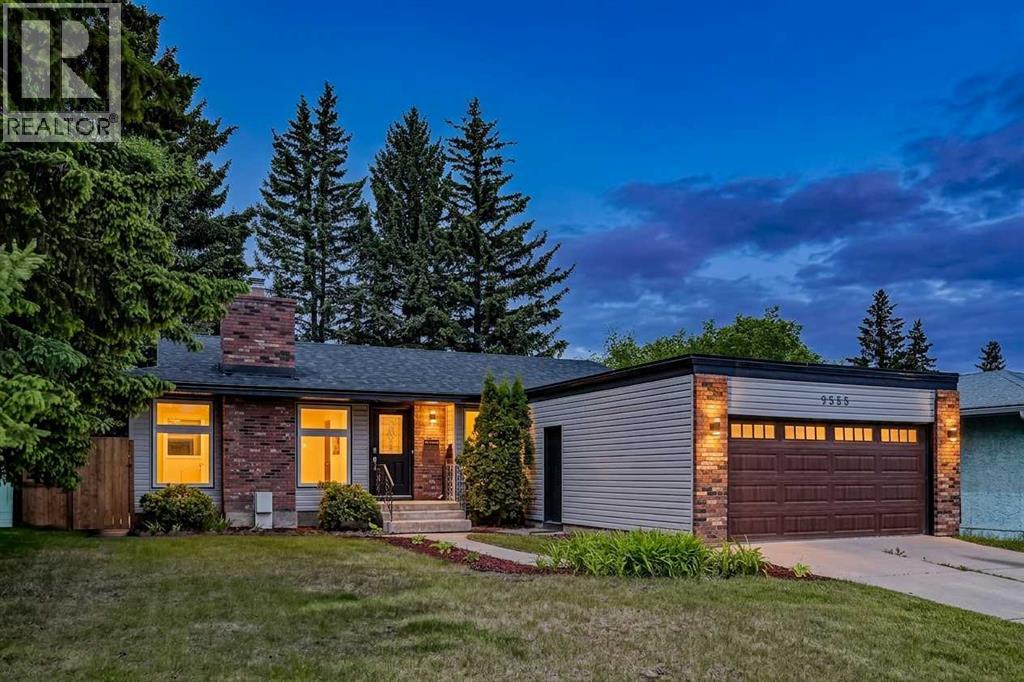 MLS® listing #29951085 for sale located at 9555 Oakfield Drive SW