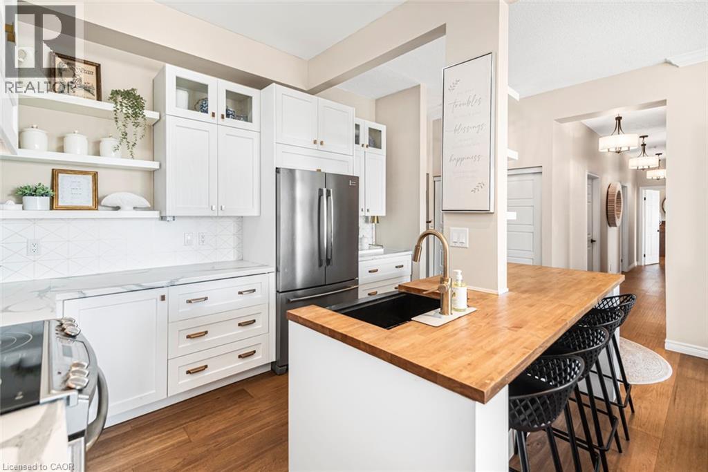 MLS® listing #29951143 for sale located at 262 DUNDAS Street E Unit# 311