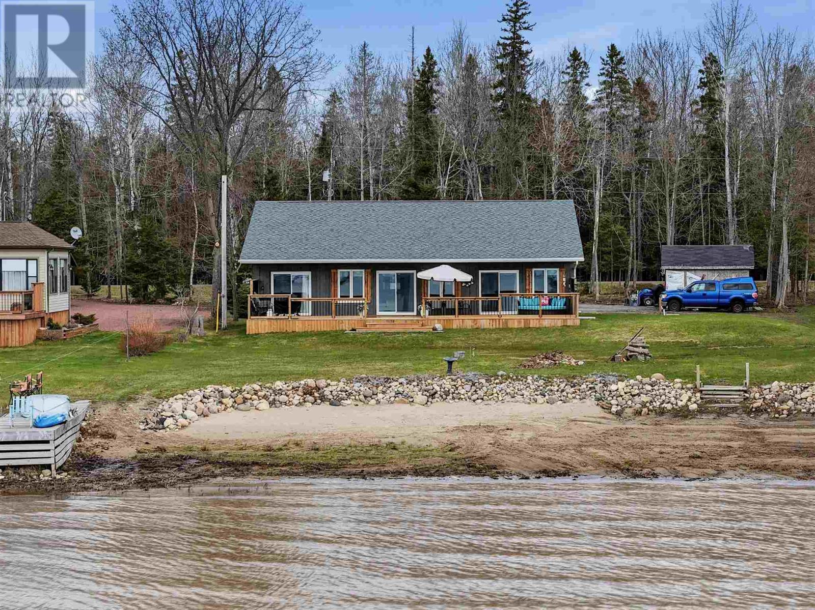 MLS® listing #29951439 for sale located at 2875 Green ST