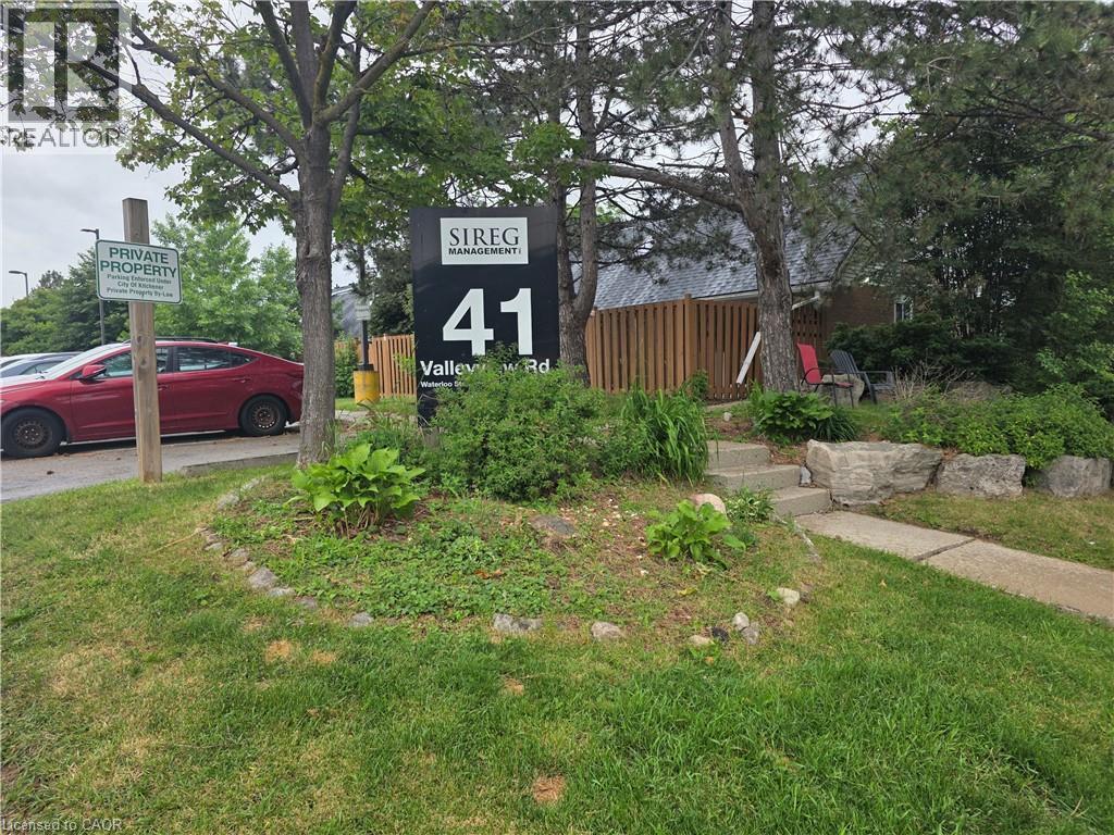 MLS® listing #29951780 for sale located at 41 VALLEYVIEW Road Unit# 11