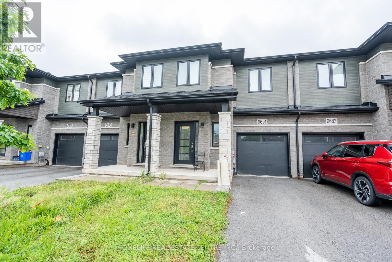 MLS® listing #29953646 for sale located at 6691 CROPP STREET