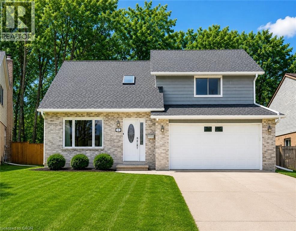 MLS® listing #29954819 for sale located at 15 MCLEOD Court