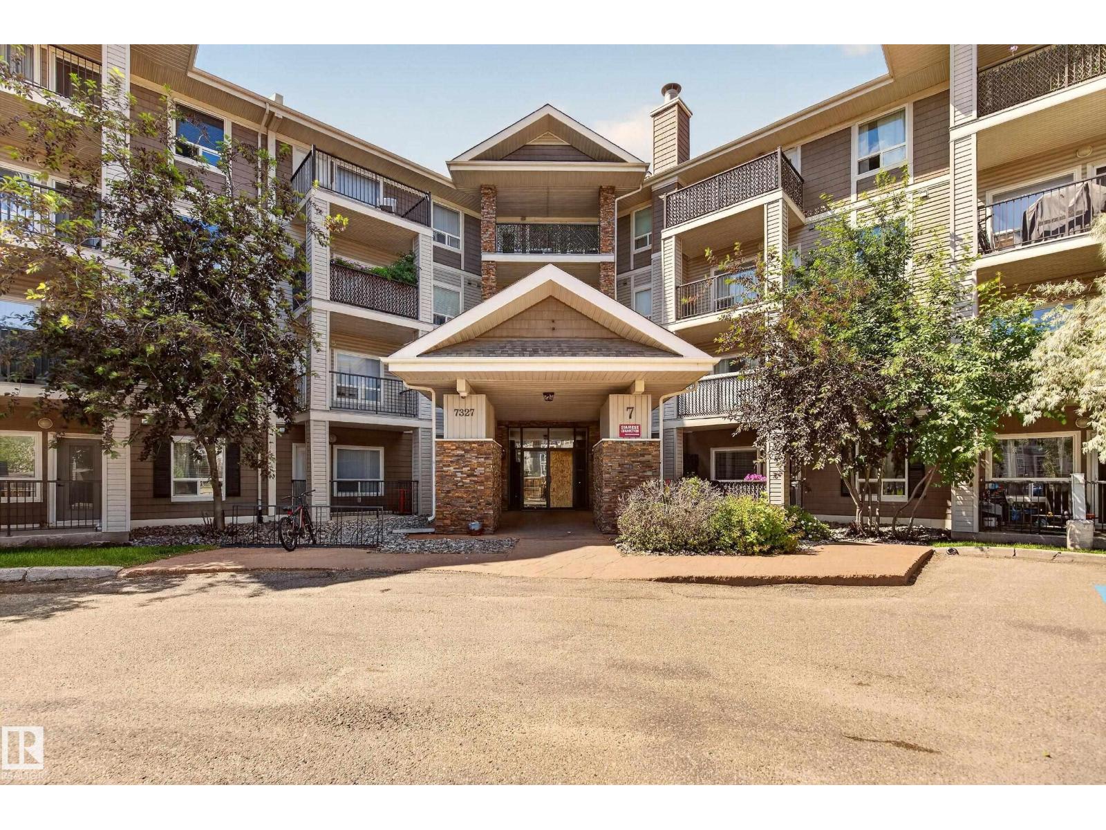 MLS® listing #29956394 for sale located at #7121 7327 SOUTH TERWILLEGAR DR NW