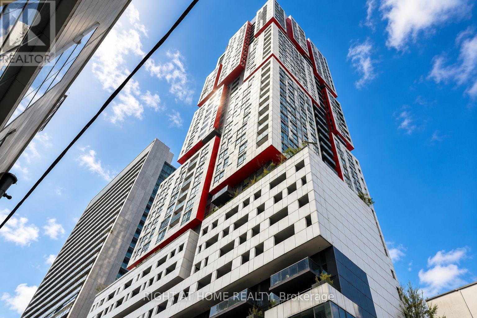 MLS® listing #29956512 for sale located at 1408 - 318 RICHMOND STREET W
