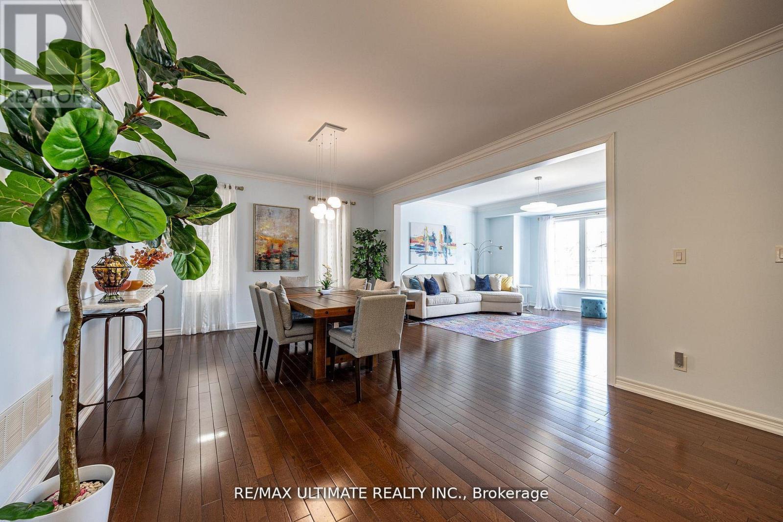 MLS® listing #29956564 for sale located at 1160 ISLINGTON AVENUE