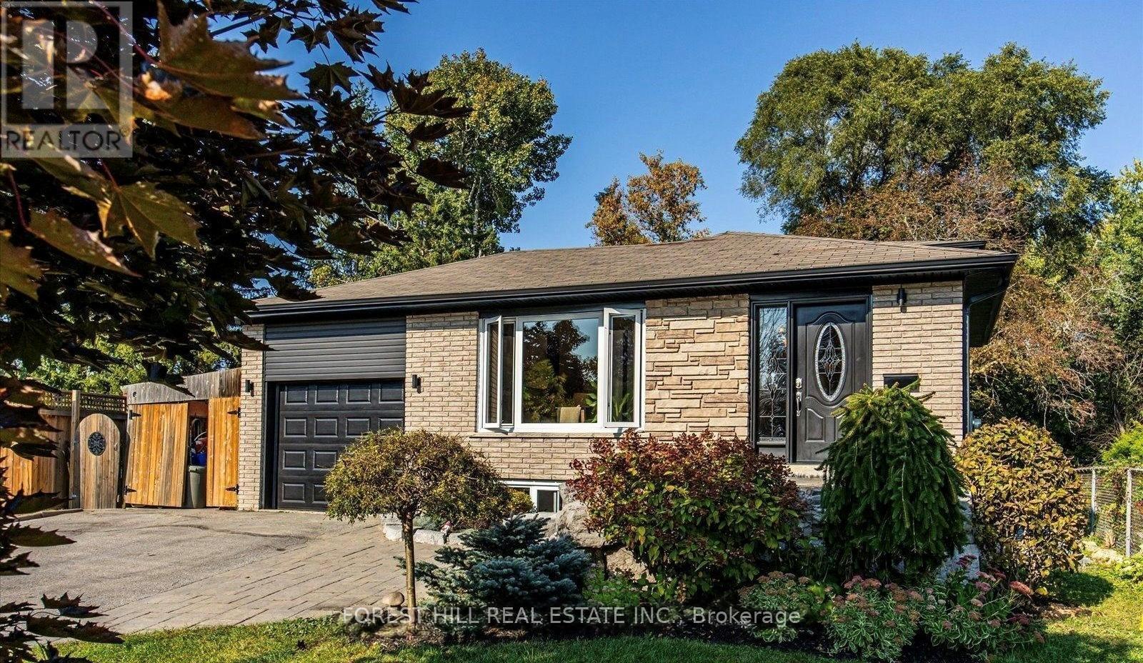 MLS® listing #29957146 for sale located at LOWER - 18 BOULDING DRIVE