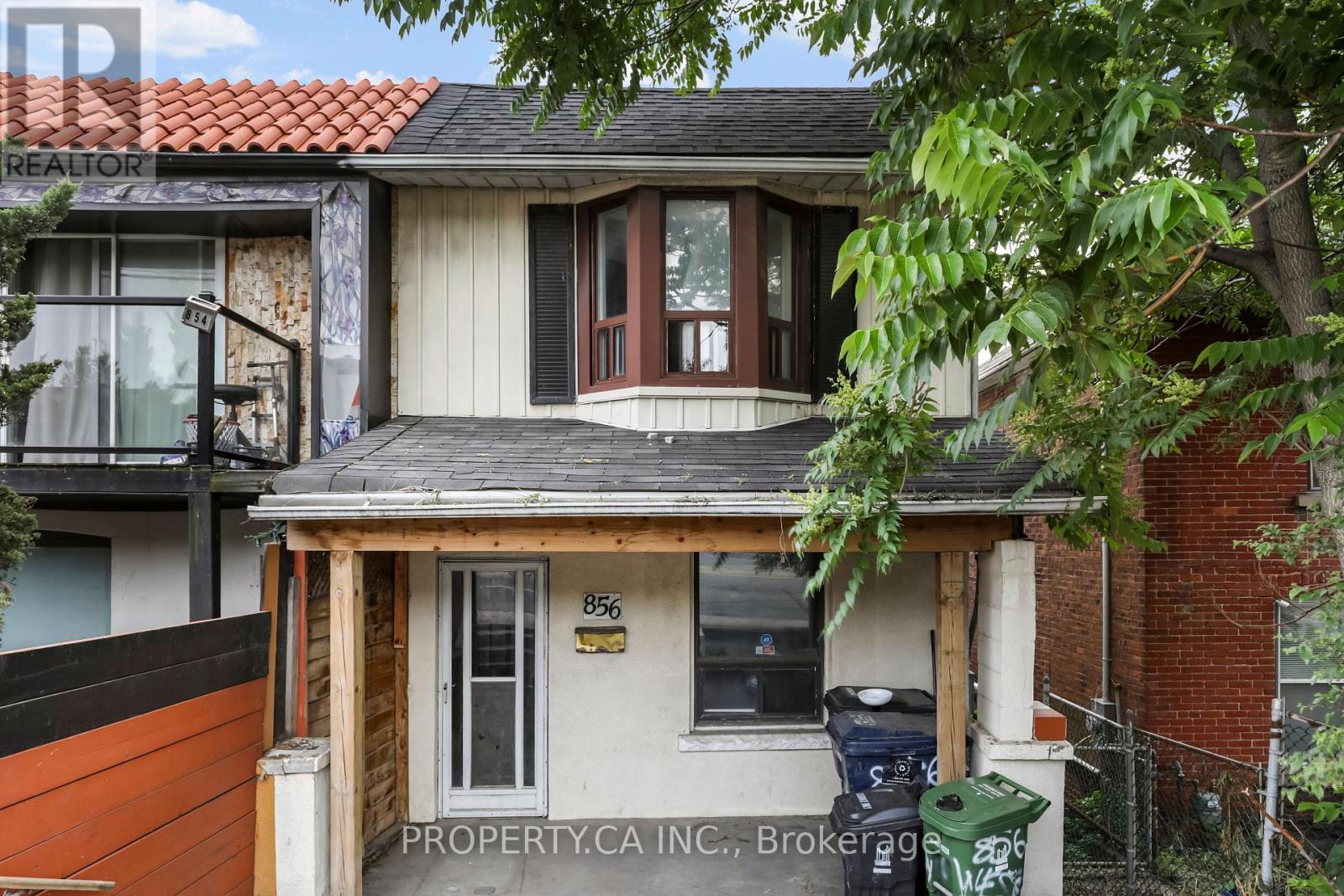 MLS® listing #29957521 for sale located at 856 WESTON ROAD