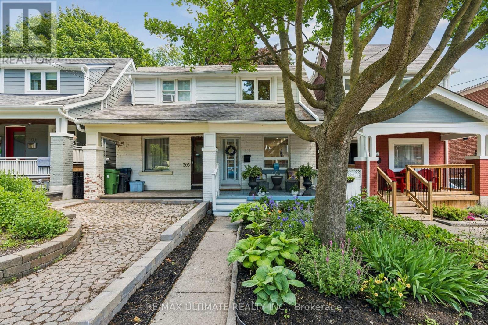 MLS® listing #29957665 for sale located at 301 KENILWORTH AVENUE