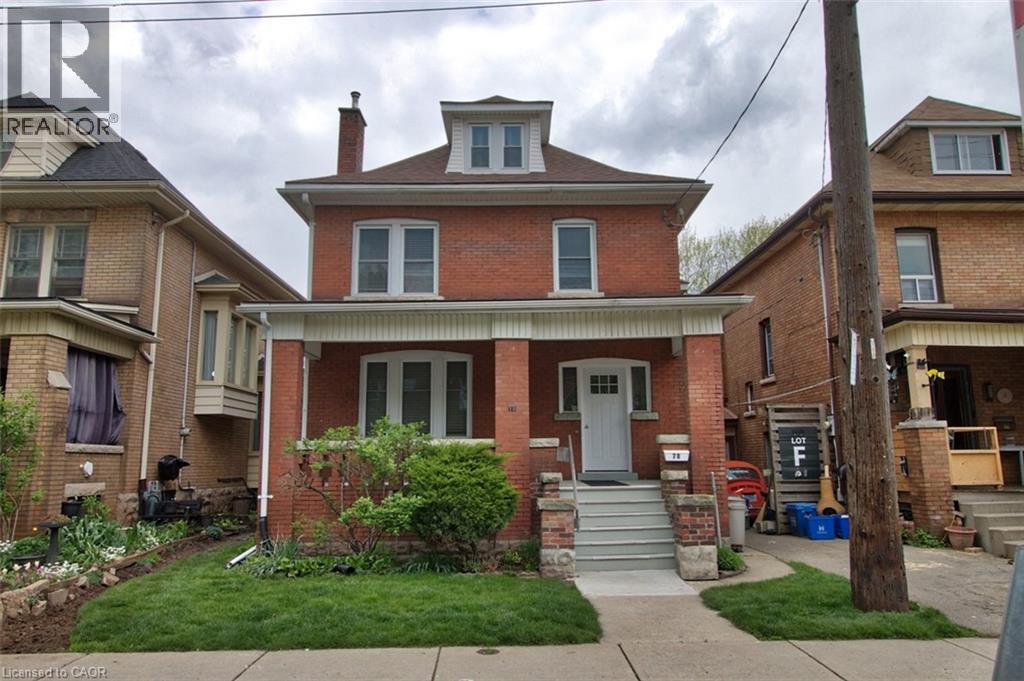 MLS® listing #29957759 for sale located at 70 SPADINA Avenue Unit# 1