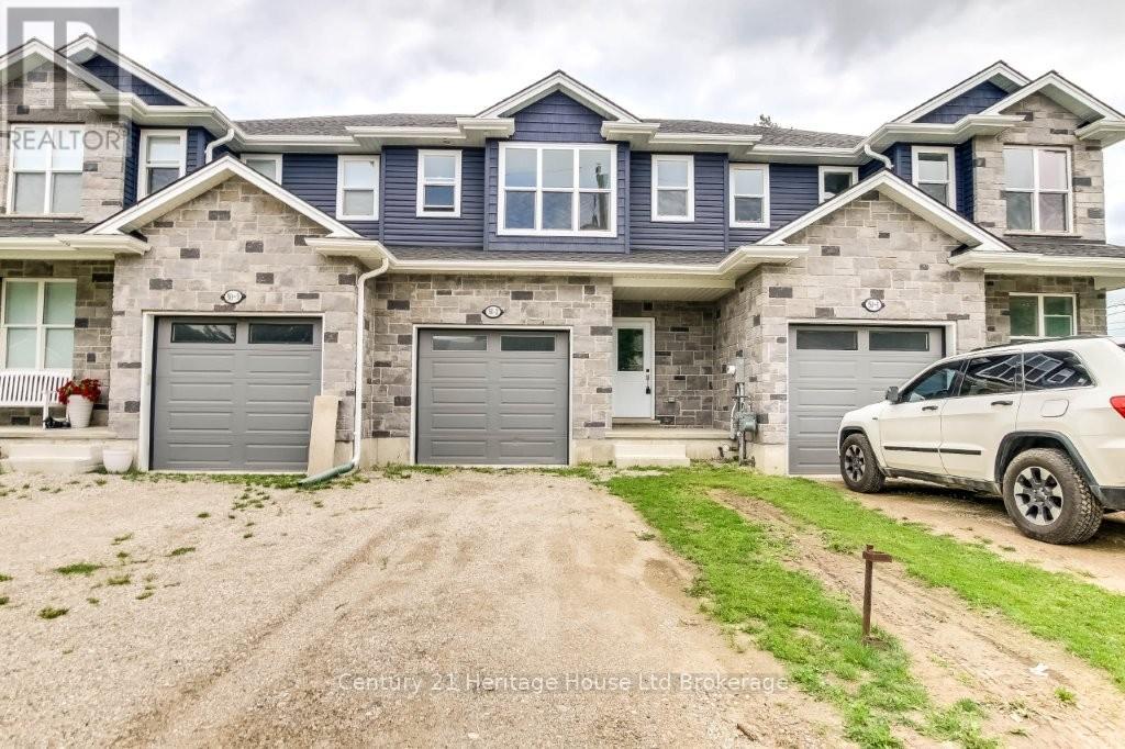 MLS® listing #29958315 for sale located at 2 - 50 BLANDFORD STREET