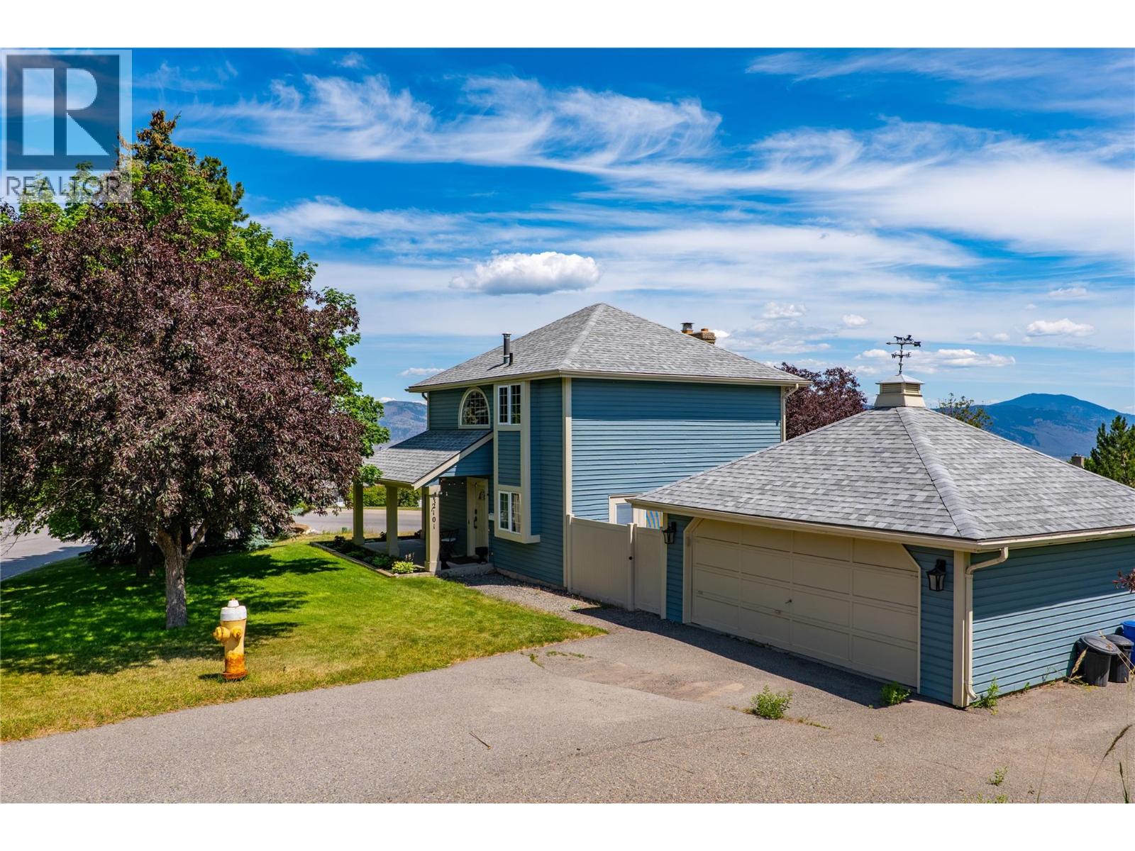MLS® listing #29958352 for sale located at 2101 GARYMEDE Drive