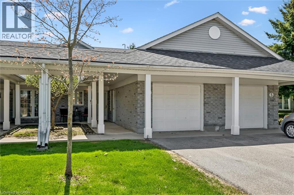 MLS® listing #29960670 for sale located at 21 FOELL Street Unit# 6