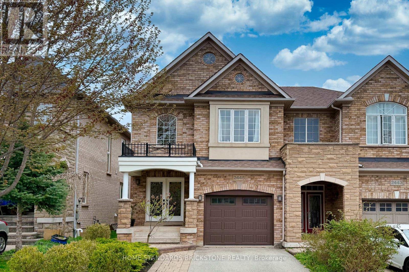 MLS® listing #29962134 for sale located at 2445 FELHABER CRESCENT