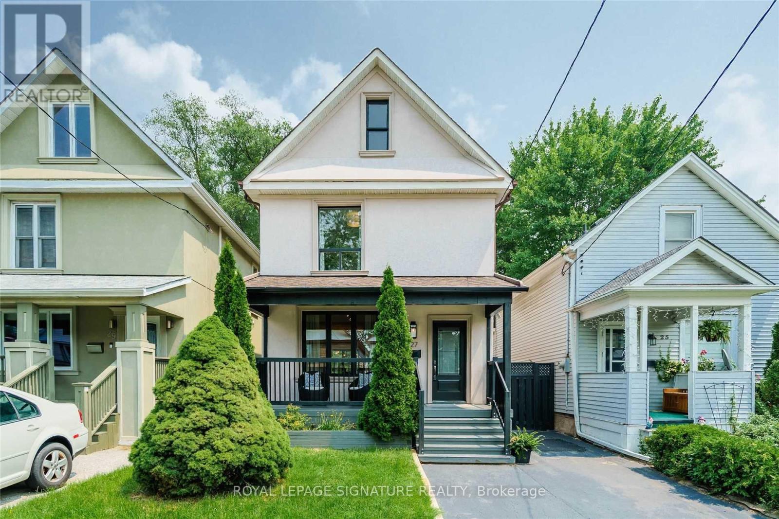 MLS® listing #29962304 for sale located at 27 COLERIDGE AVENUE