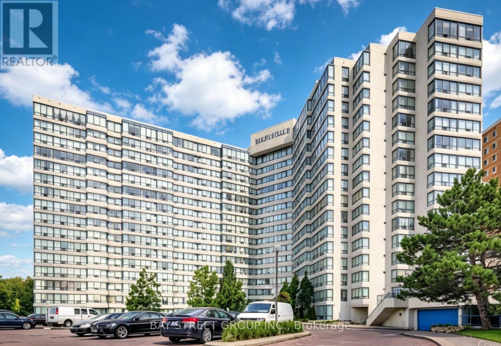 MLS® listing #29962417 for sale located at 1019 - 3050 ELLESMERE ROAD