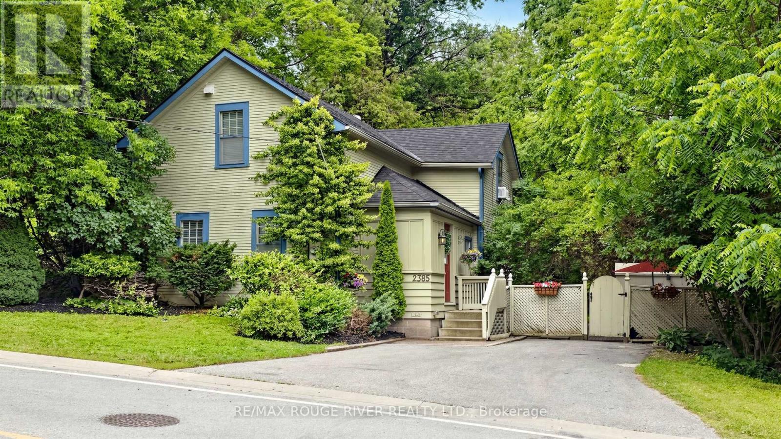 MLS® listing #29962418 for sale located at 2385 SIXTH CONCESSION ROAD