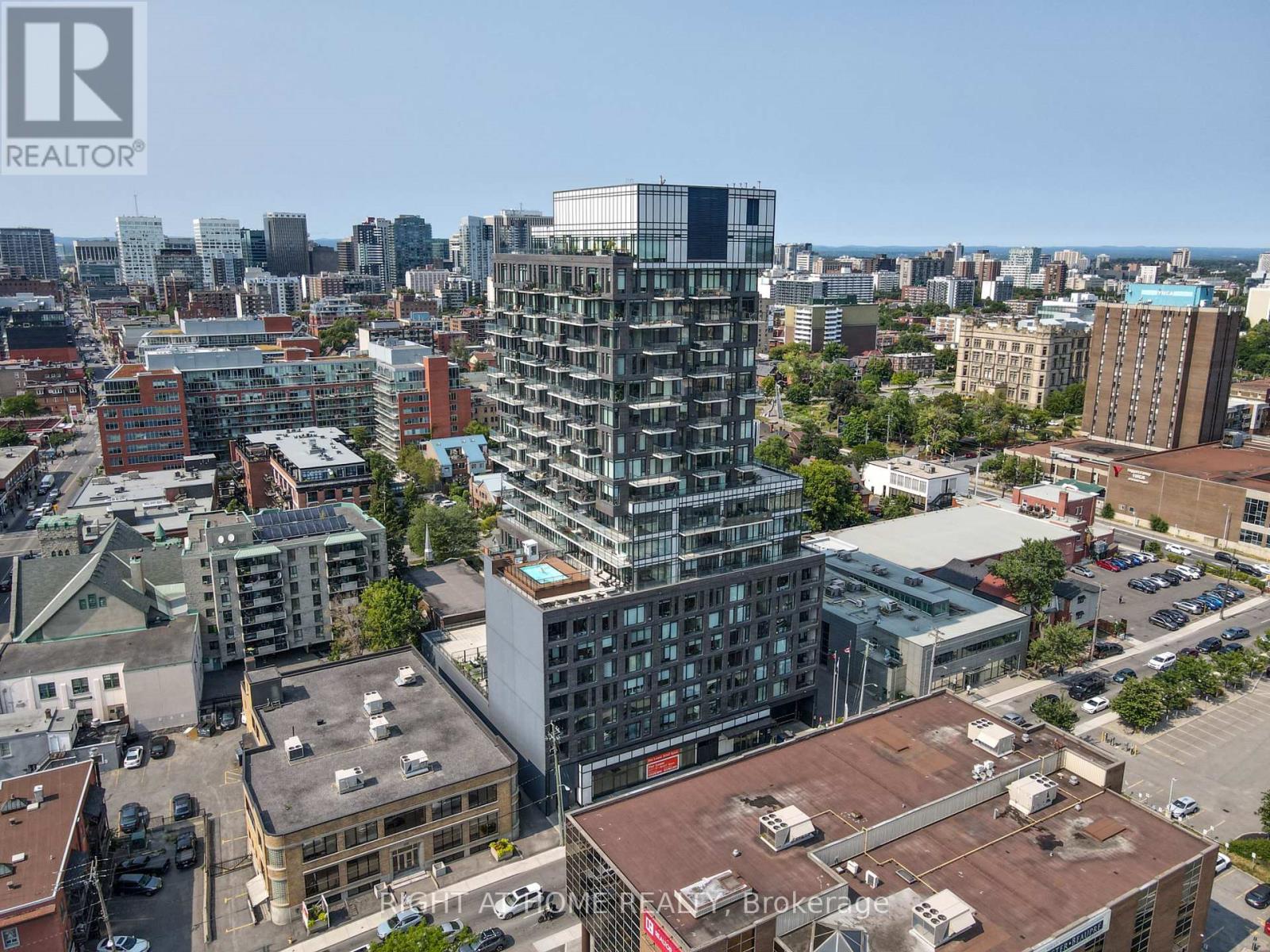 MLS® listing #29962594 for sale located at 1804 - 203 CATHERINE STREET