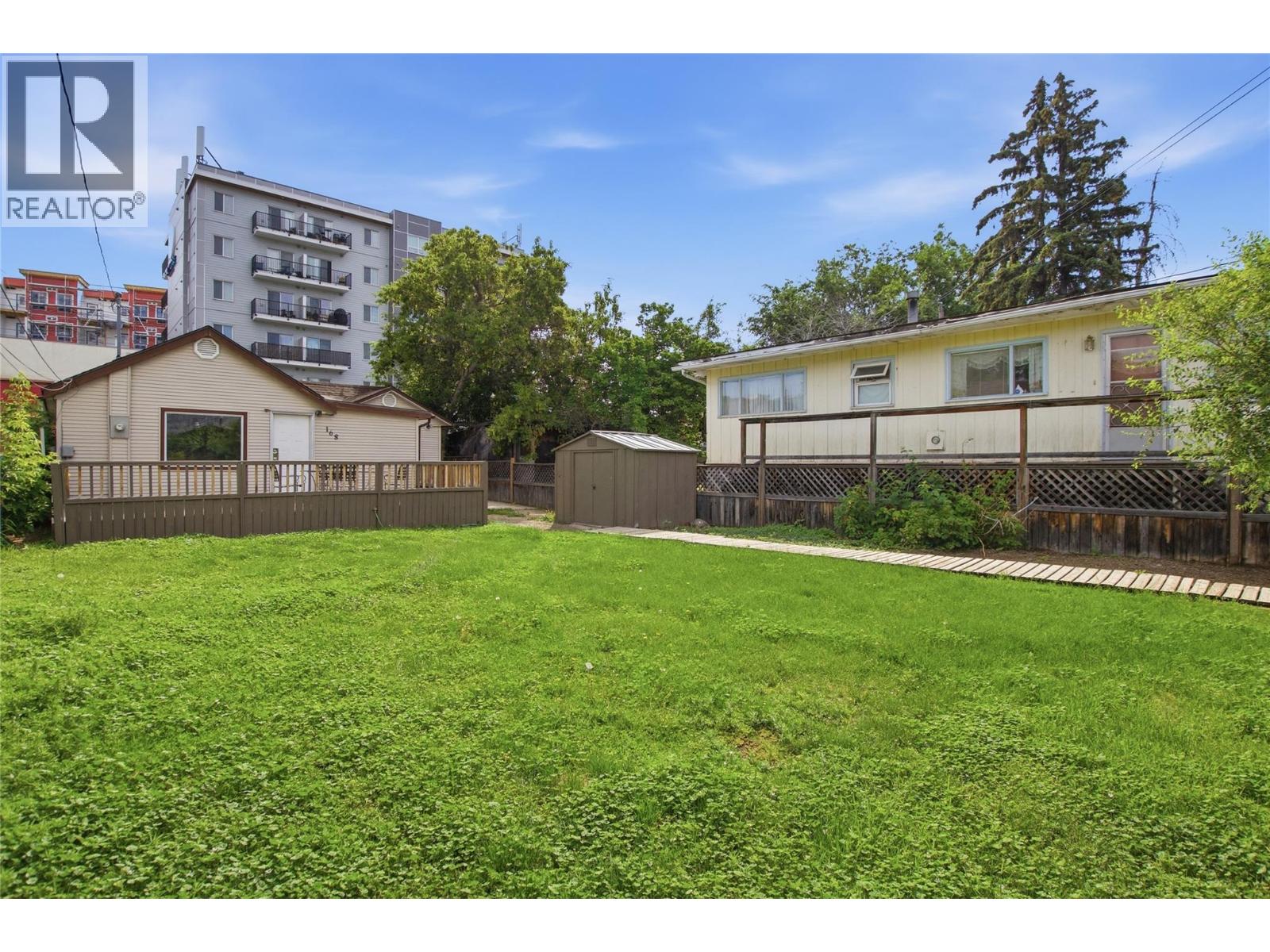 MLS® listing #29962893 for sale located at 168 Yew Street