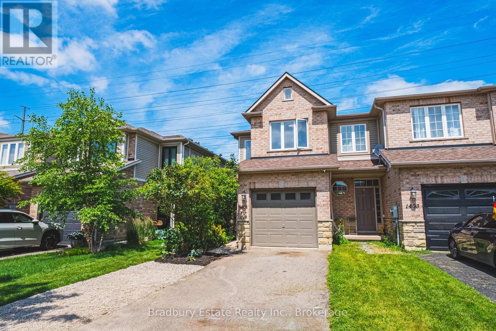 MLS® listing #29962944 for sale located at 1401 TREELAND STREET