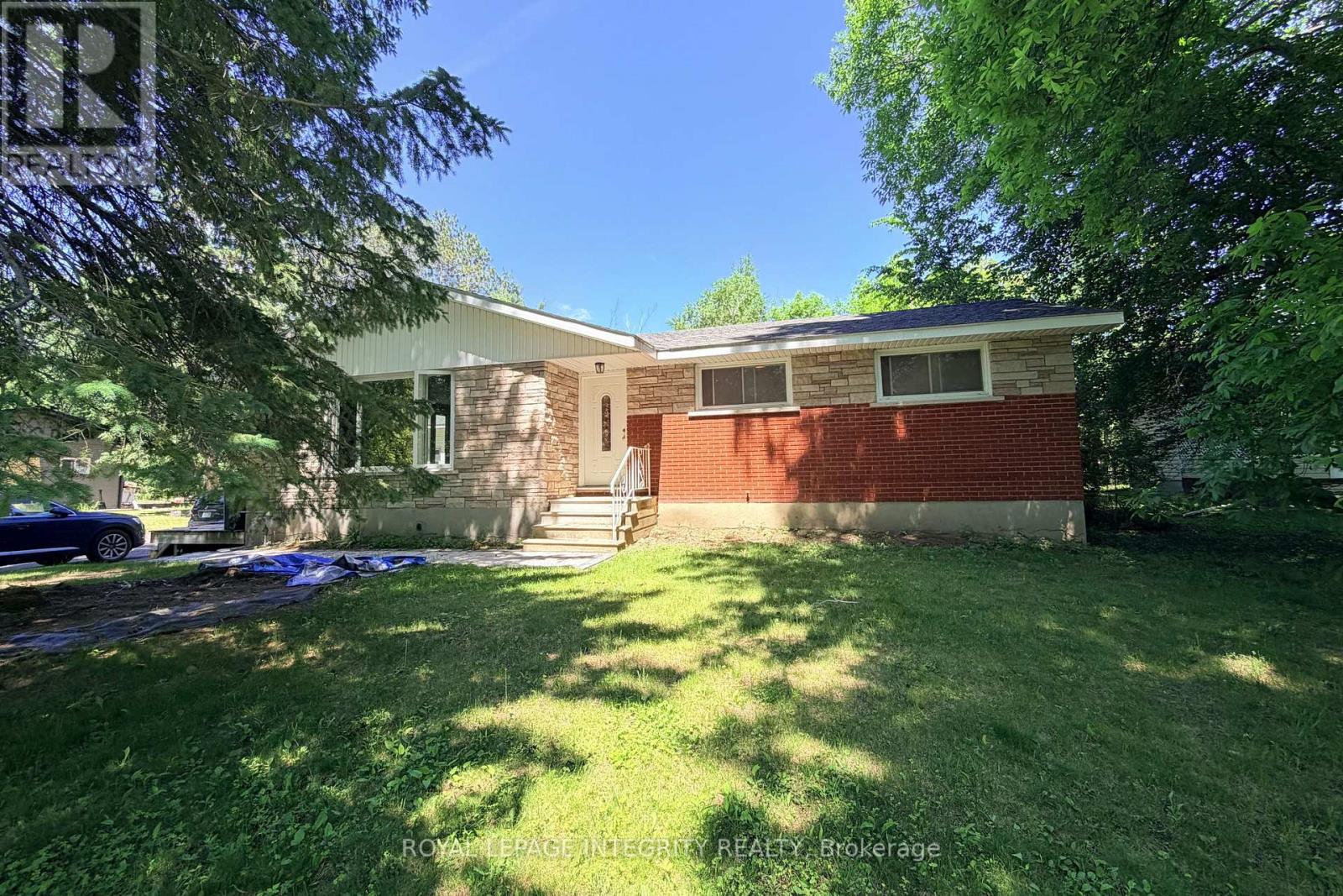 MLS® listing #29963717 for sale located at 6330 ROTHBOURNE ROAD