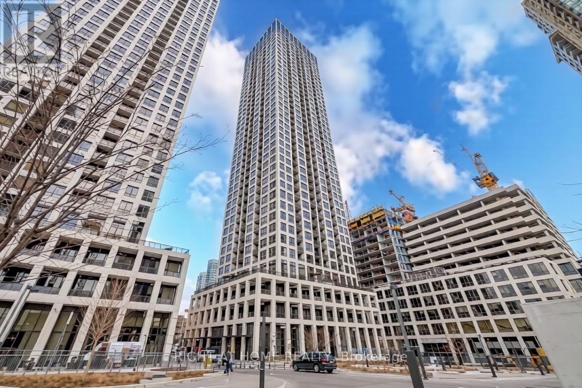 MLS® listing #29963746 for sale located at 30 ELM DRIVE W