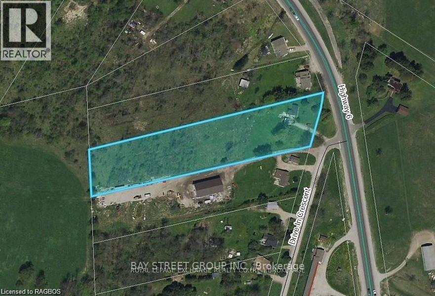 MLS® listing #29963752 for sale located at 150 DRIVE-IN CRESCENT