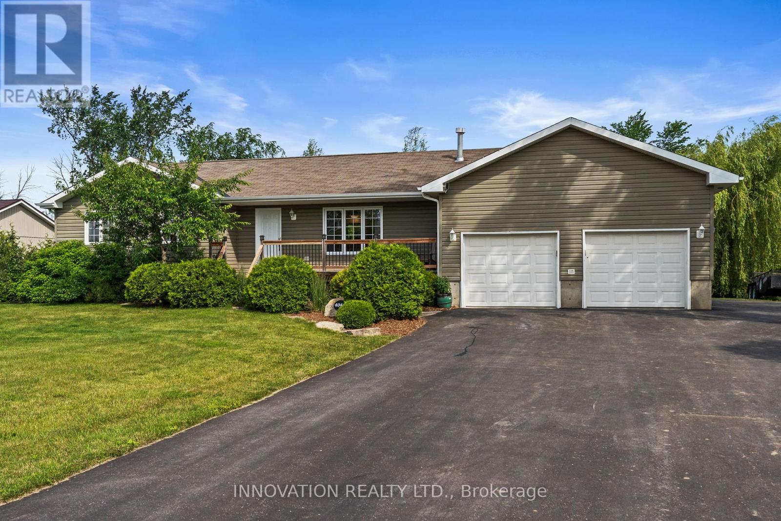 MLS® listing #29963765 for sale located at 4044 CALBRENT WAY