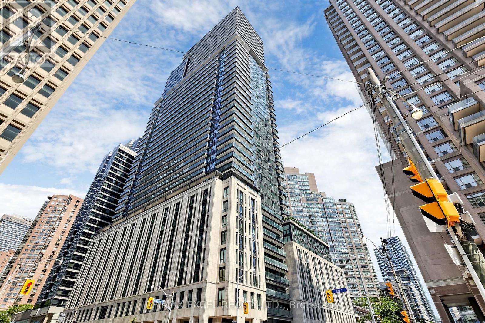 MLS® listing #29963782 for sale located at 1408 - 955 BAY STREET