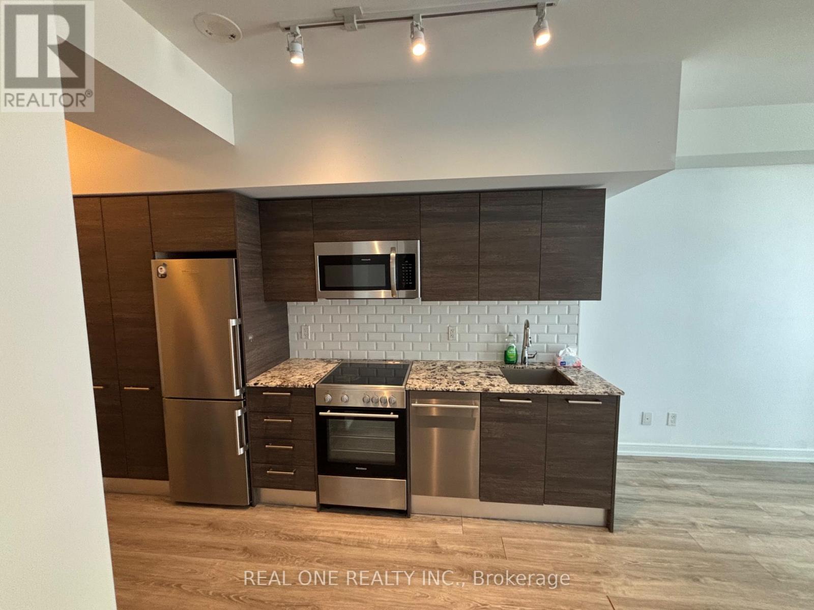 MLS® listing #29963811 for sale located at 3206 - 28 WELLESLEY STREET E
