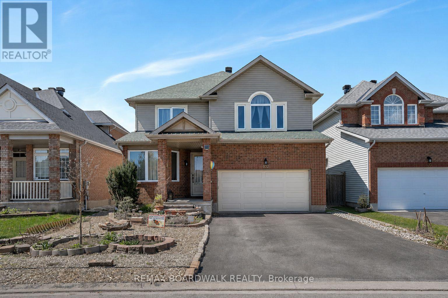 MLS® listing #29963871 for sale located at 102 MOSSWOOD COURT