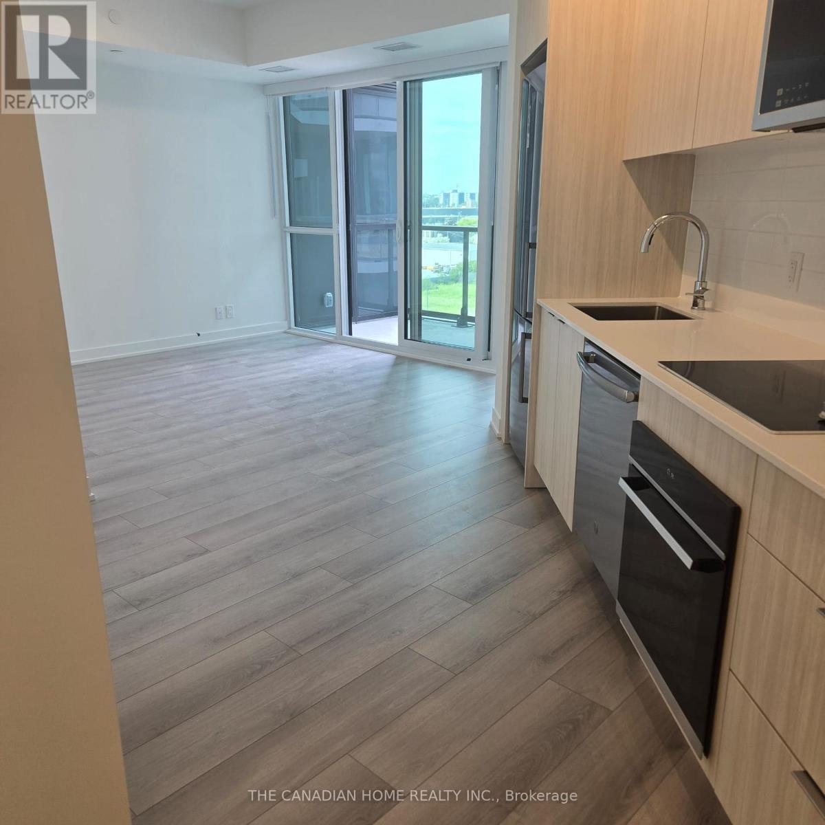 MLS® listing #29963922 for sale located at 624 - 20 DEANS DRIVE