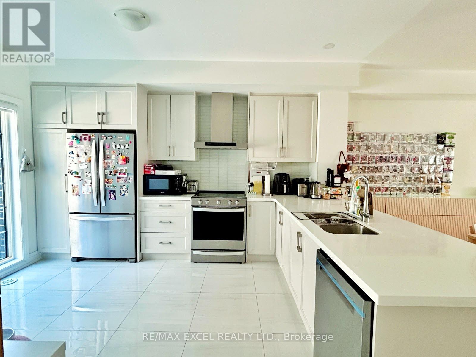 MLS® listing #29964191 for sale located at 96 CLIPPERS CRESCENT