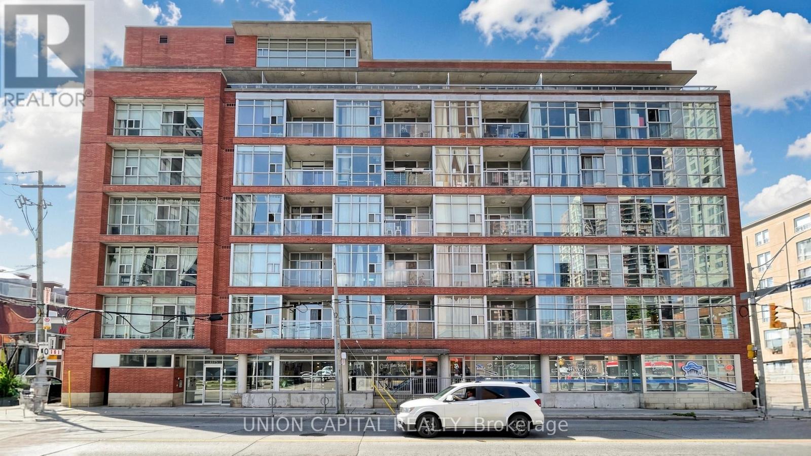 MLS® listing #29967165 for sale located at 210 - 1375 DUPONT STREET