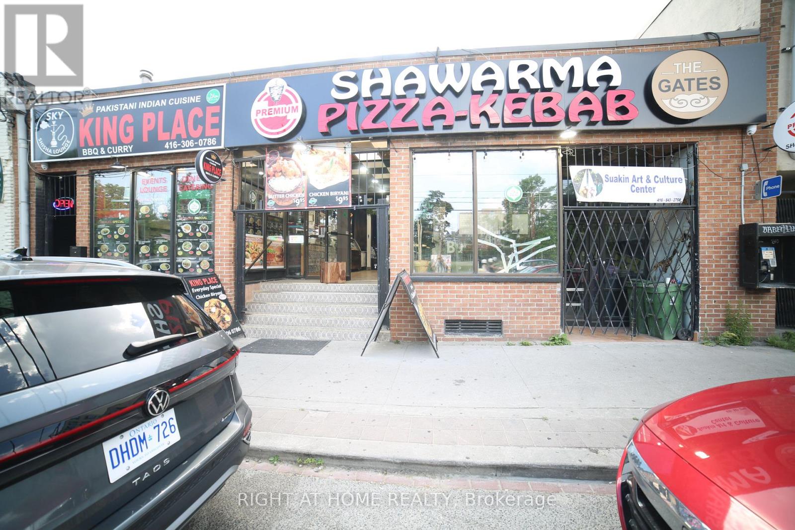 MLS® listing #29969284 for sale located at 242 PARLIAMENT STREET