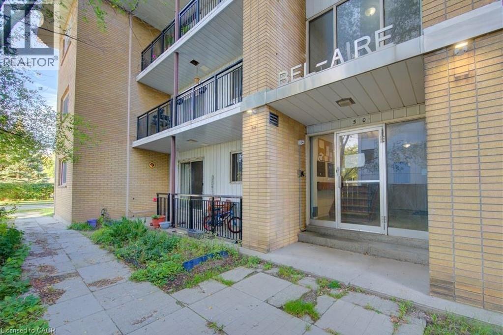 MLS® listing #29969340 for sale located at 50 GORDON Avenue Unit# 10