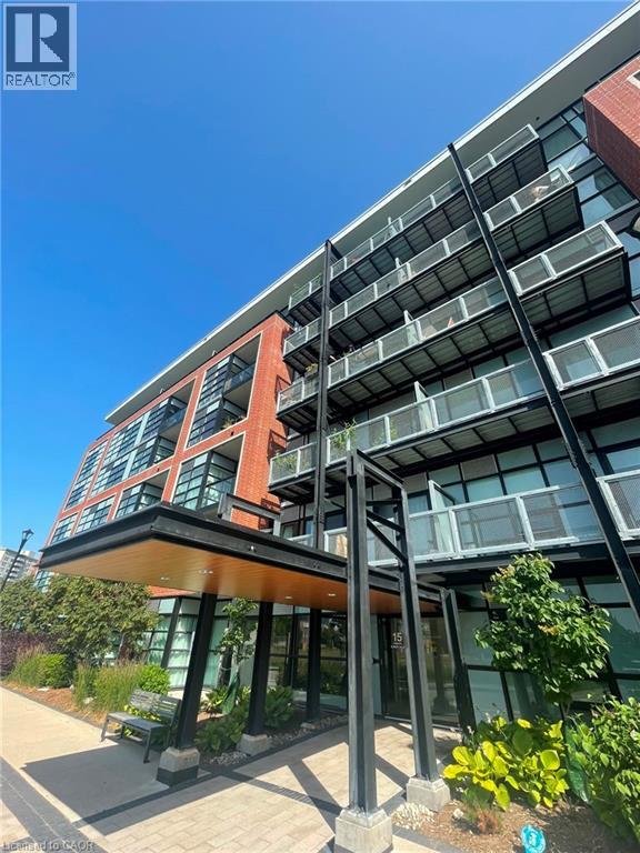 MLS® listing #29976689 for sale located at 15 PRINCE ALBERT Boulevard Unit# 210