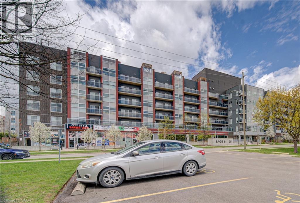 MLS® listing #29982072 for sale located at 251 HEMLOCK Street Unit# 208