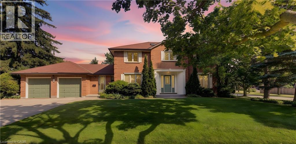 MLS® listing #29982077 for sale located at 46 HUNTINGDALE Drive