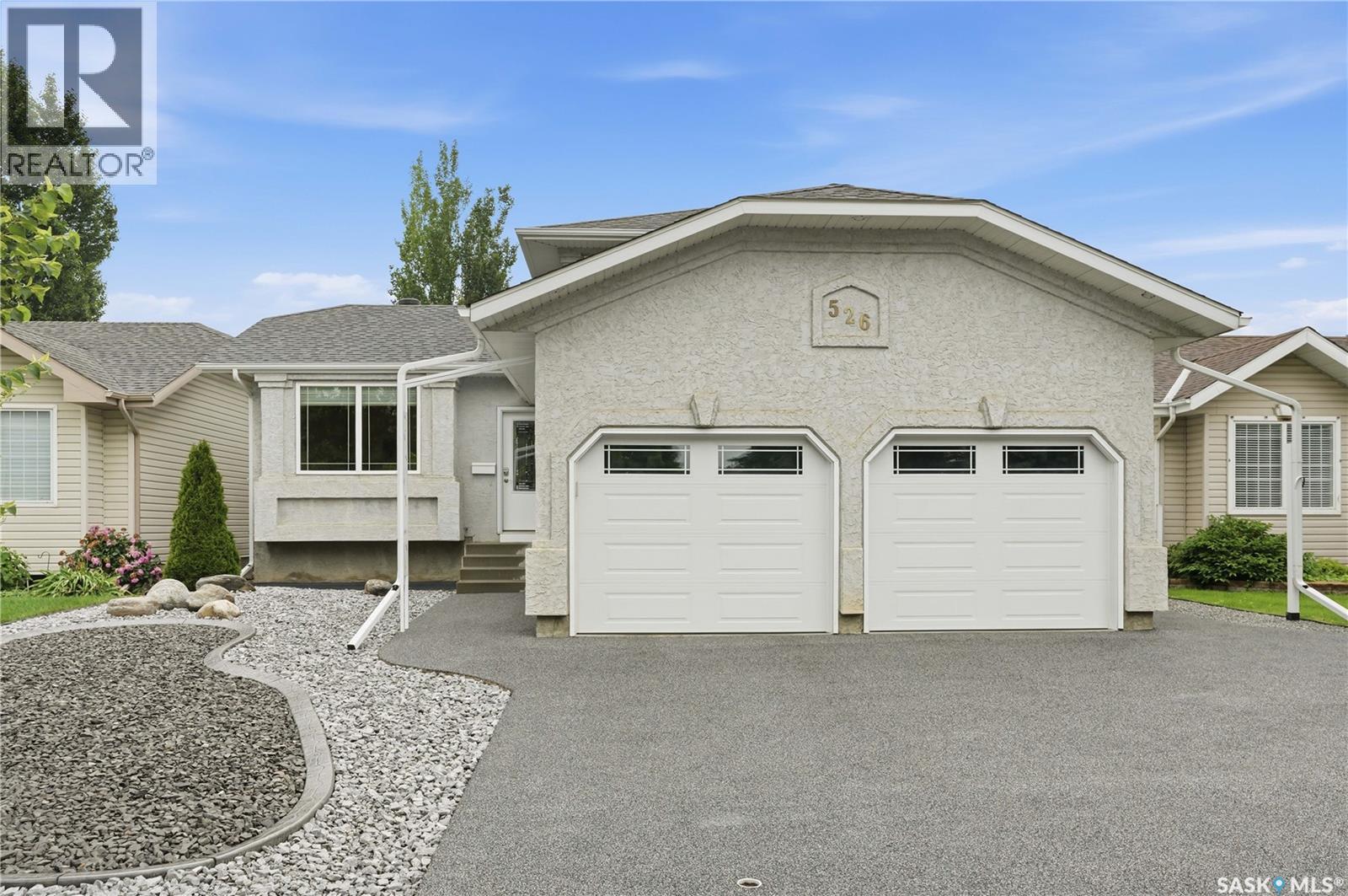 MLS® listing #29985414 for sale located at 526 McWillie AVENUE