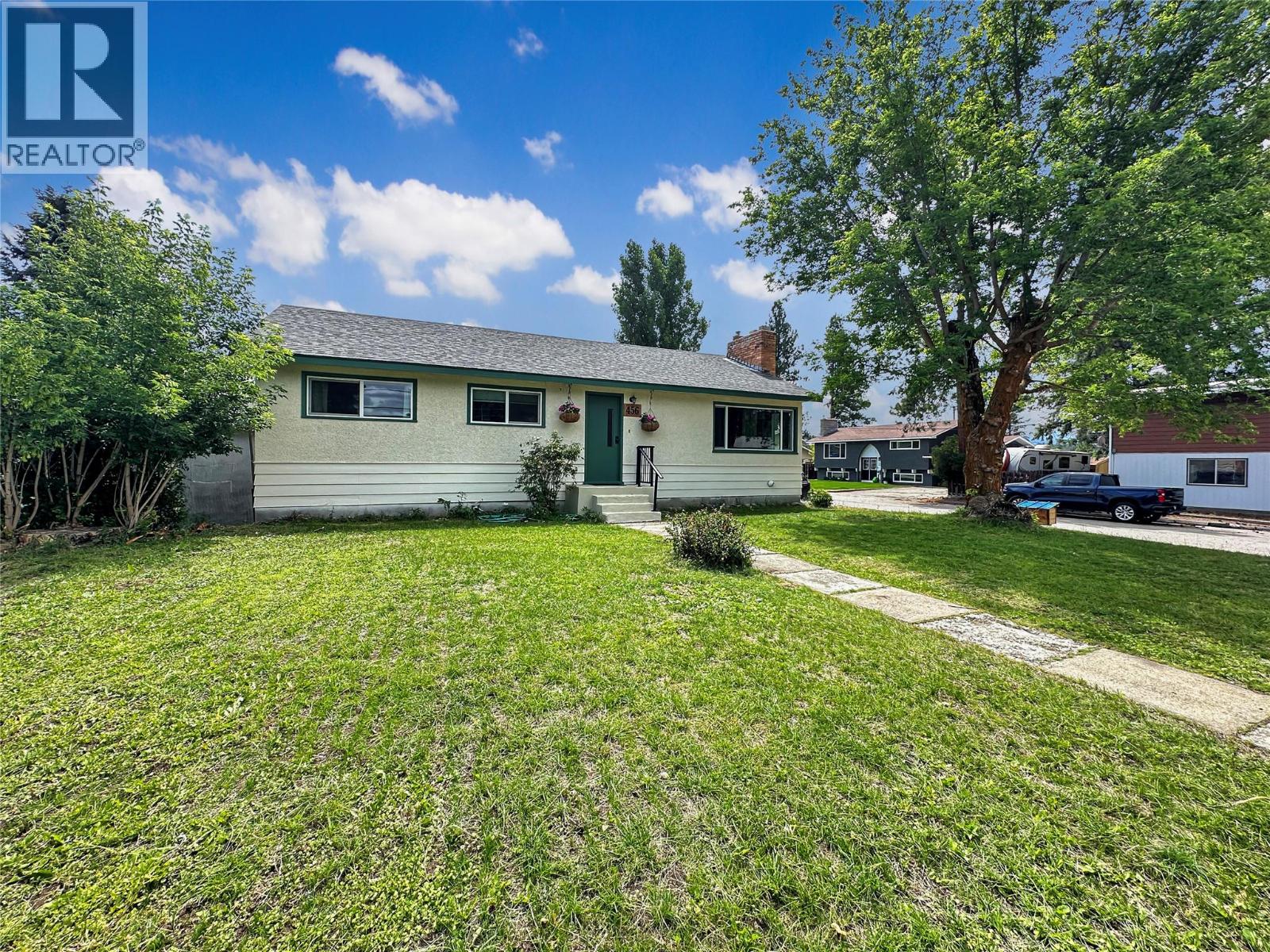 MLS® listing #29986880 for sale located at 456 Mayne Avenue