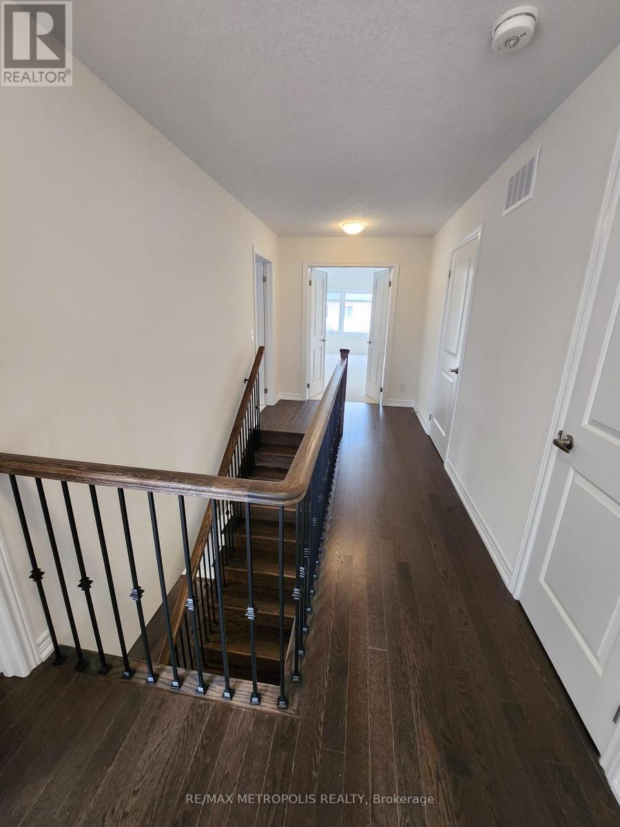 MLS® listing #29987702 for sale located at 15 GEORGINA STREET