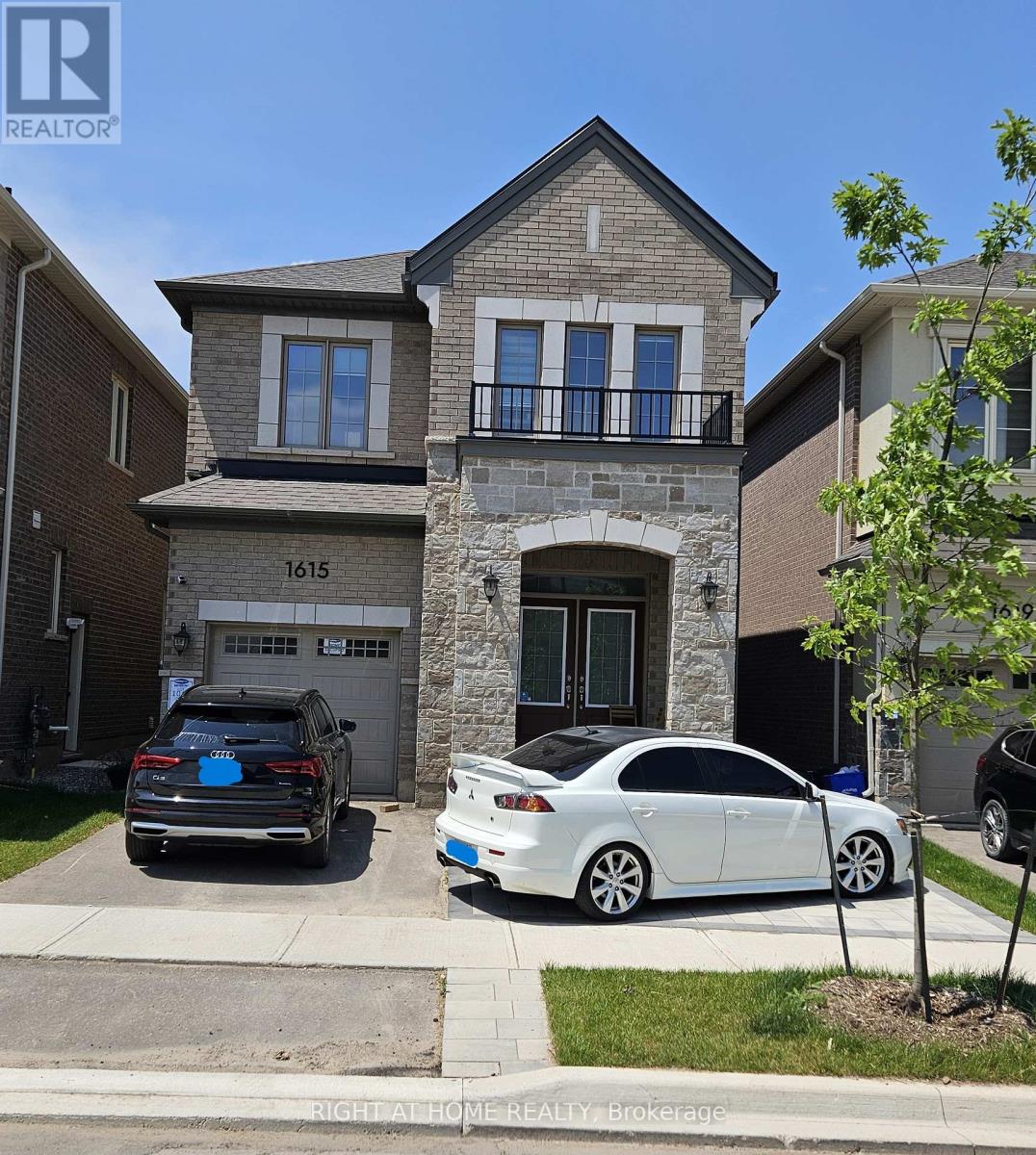 MLS® listing #29989001 for sale located at UPPER - 1615 SEVERN DRIVE